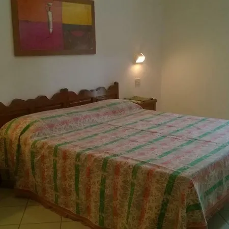 Gemma Del Sud سيلا