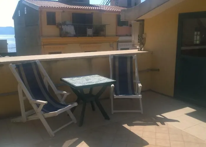 Gemma Del Sud דירה שילה